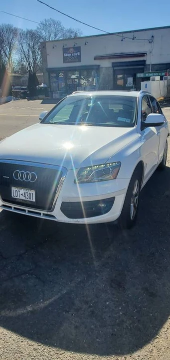 2010 Audi 8R Q5 - Image 4 of 4