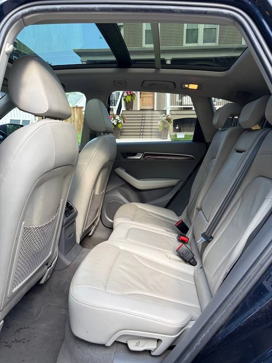 2010 Audi 8R Q5 - Image 12 of 16