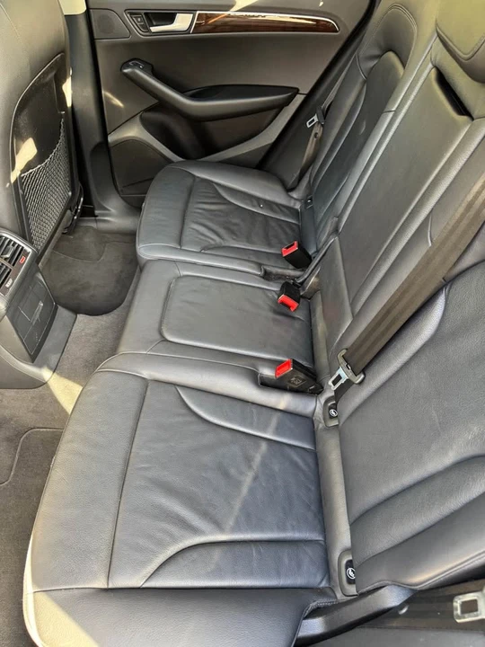 2010 Audi 8R Q5 - Image 10 of 15