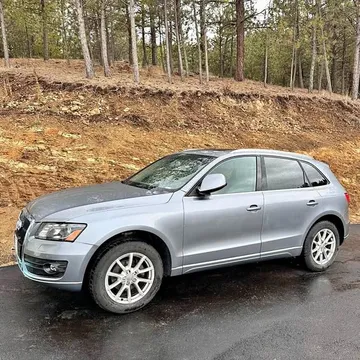 2010 Audi Q5 3.2 Quattro Premium Plus