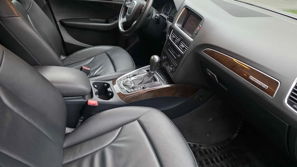 2010 Audi 8R Q5 - Image 6 of 12