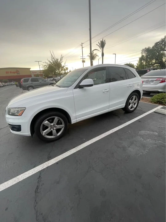 2010 Audi 8R Q5 - Image 3 of 9