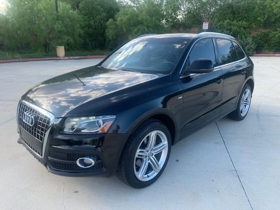 2010 Audi 8R Q5 - Image 2 of 11