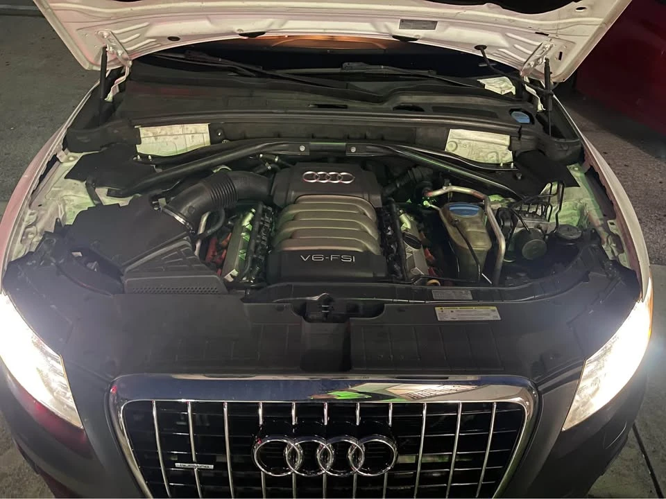 2010 Audi 8R Q5 - Image 8 of 12