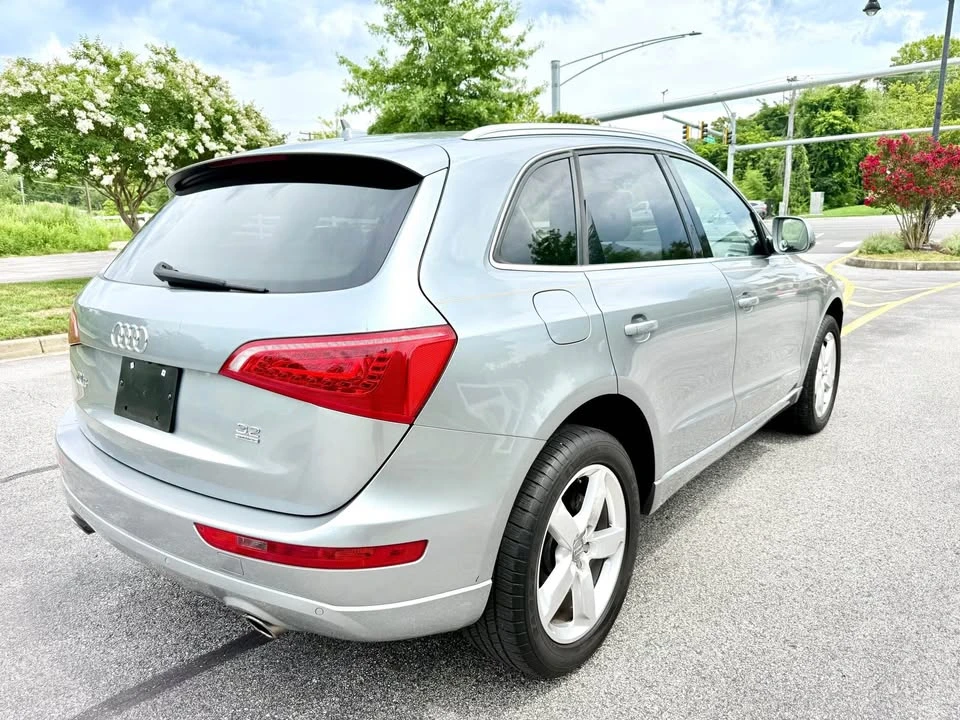 2010 Audi 8R Q5 - Image 8 of 16