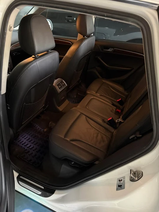 2010 Audi 8R Q5 - Image 19 of 20