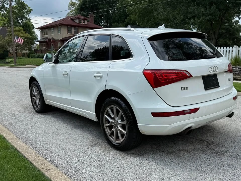 2010 Audi 8R Q5 - Image 4 of 20