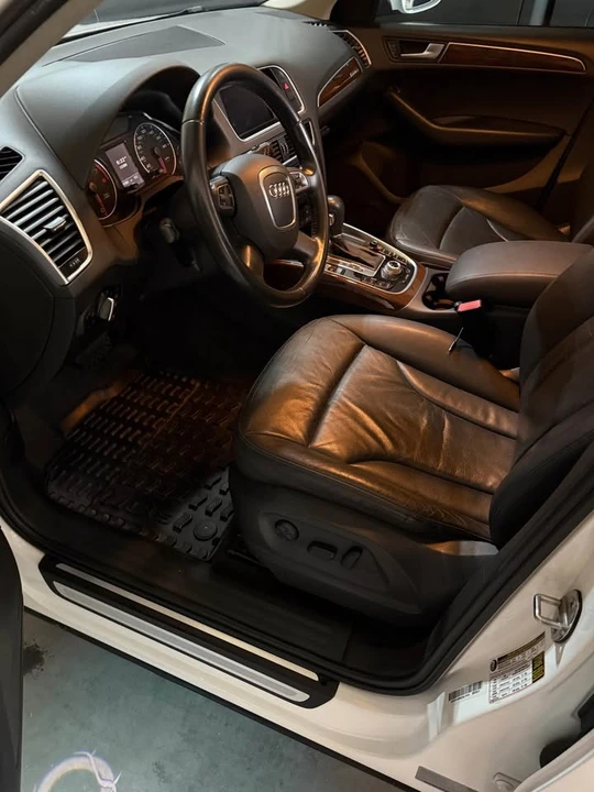 2010 Audi 8R Q5 - Image 15 of 20