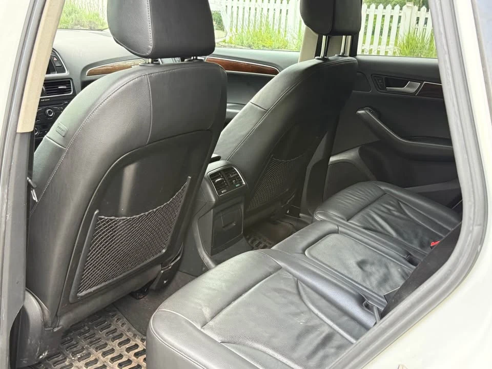 2010 Audi 8R Q5 - Image 11 of 16