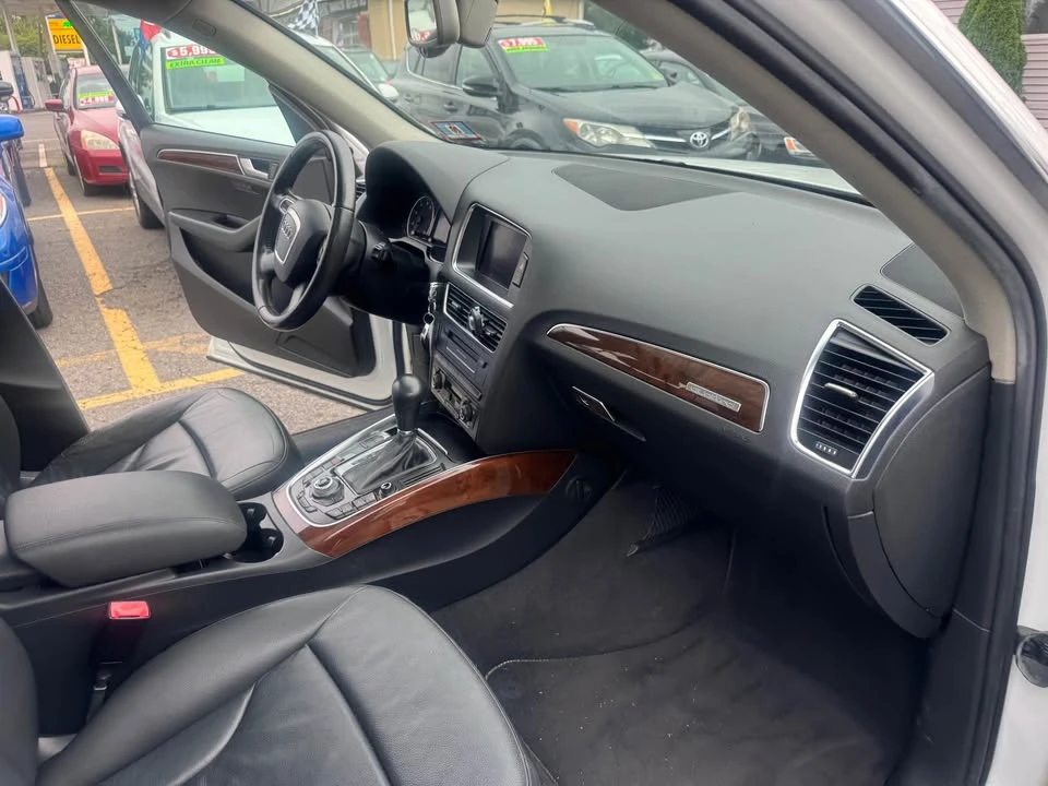2010 Audi 8R Q5 - Image 14 of 19
