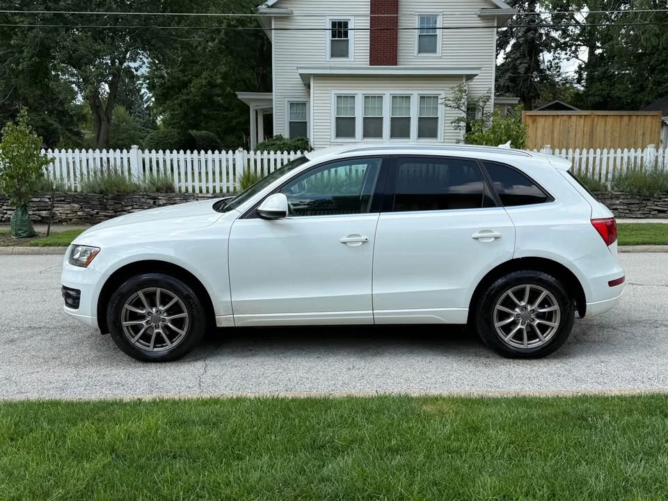 2010 Audi 8R Q5 - Image 5 of 20