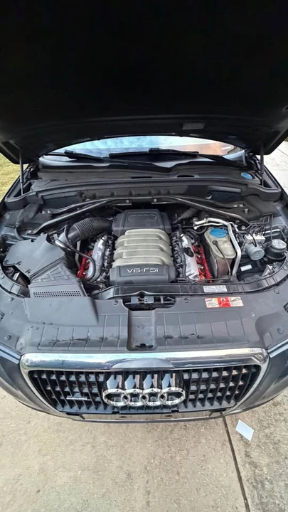 2010 Audi 8R Q5 - Image 10 of 16