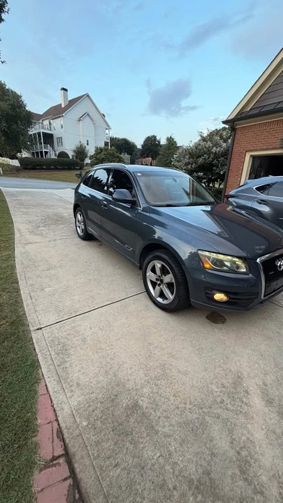 2010 Audi 8R Q5 - Image 2 of 16