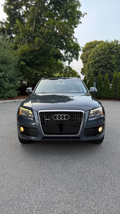 2010 Audi 8R Q5 - Image 2 of 12