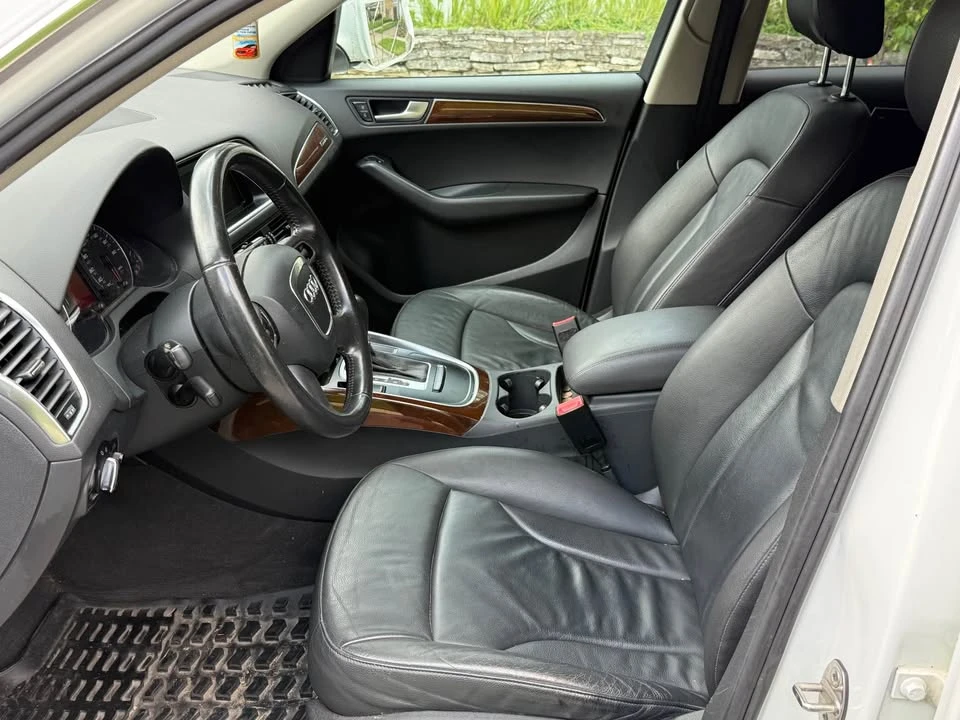 2010 Audi 8R Q5 - Image 11 of 20