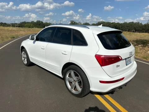 2010 Audi 8R Q5 - Image 7 of 19