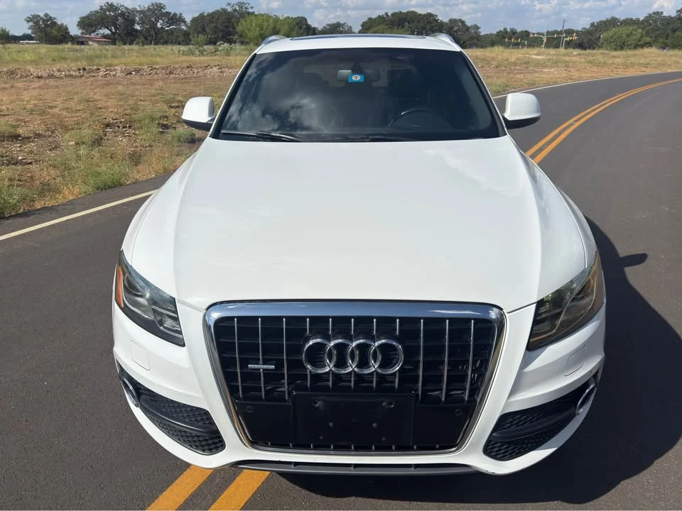 2010 Audi 8R Q5 - Image 4 of 19