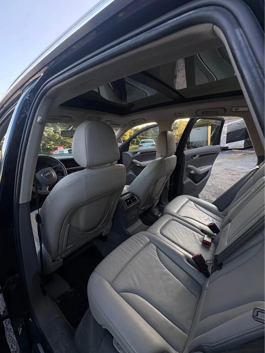 2010 Audi 8R Q5 - Image 12 of 15