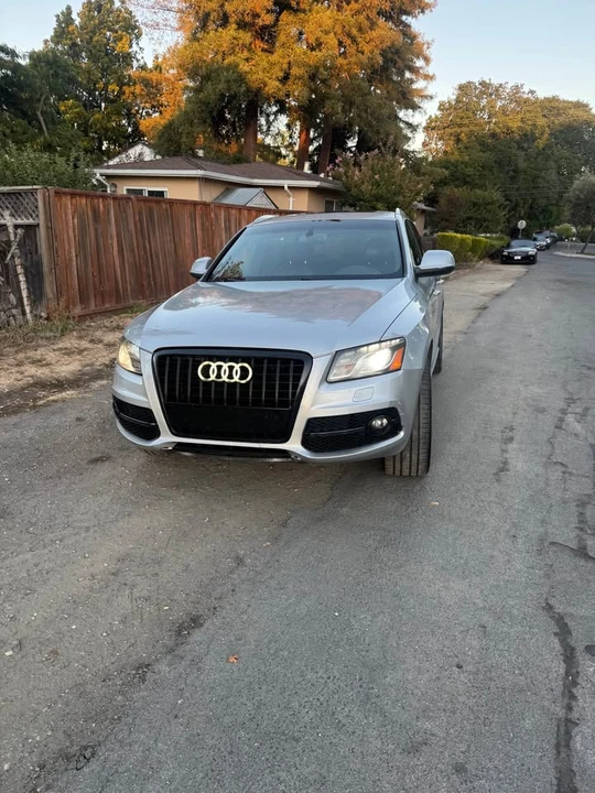 2010 Audi 8R Q5 - Image 2 of 5