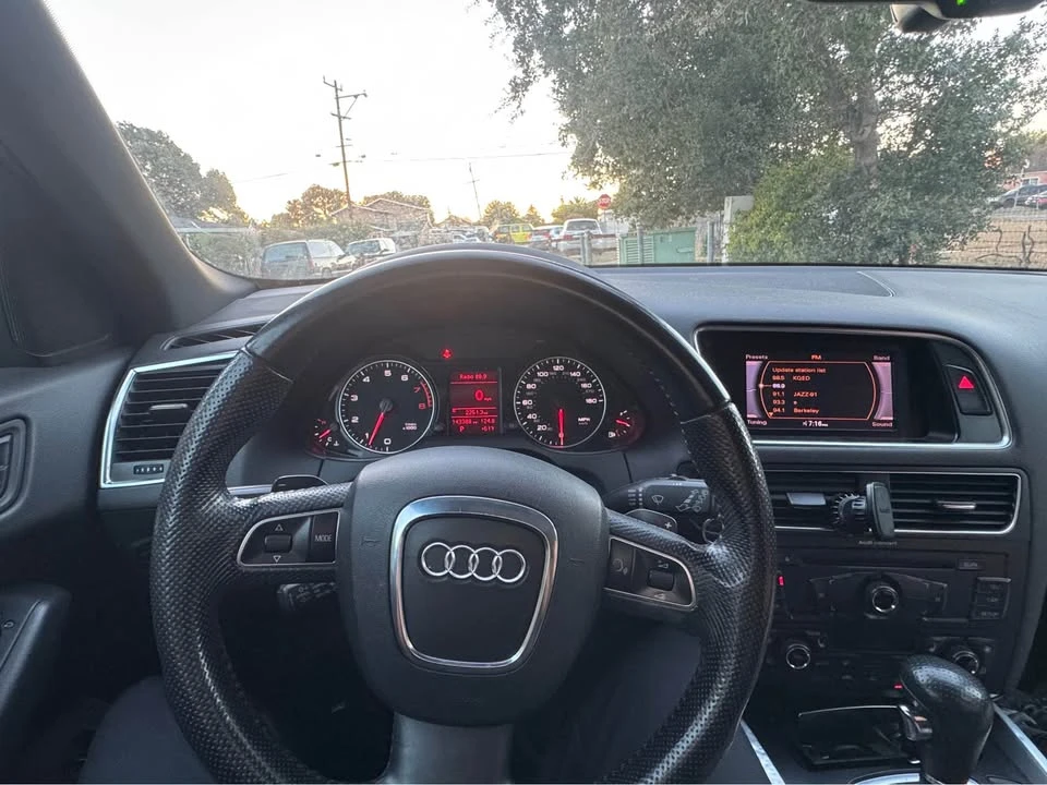 2010 Audi 8R Q5 - Image 4 of 5
