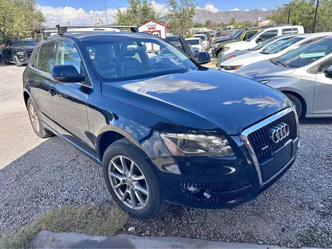 2010 Audi Q5 3.2 Quattro Premium Plus Sport Utility 4D