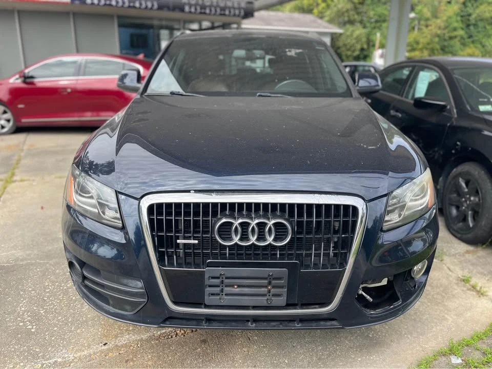 2010 Audi 8R Q5 - Image 2 of 11