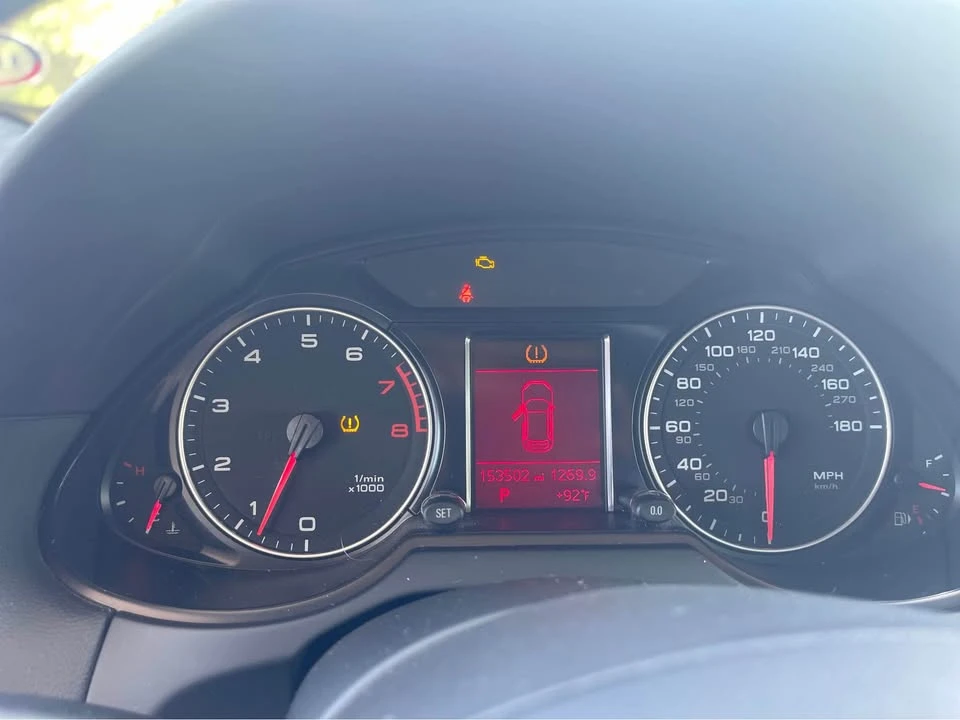 2010 Audi 8R Q5 - Image 11 of 11