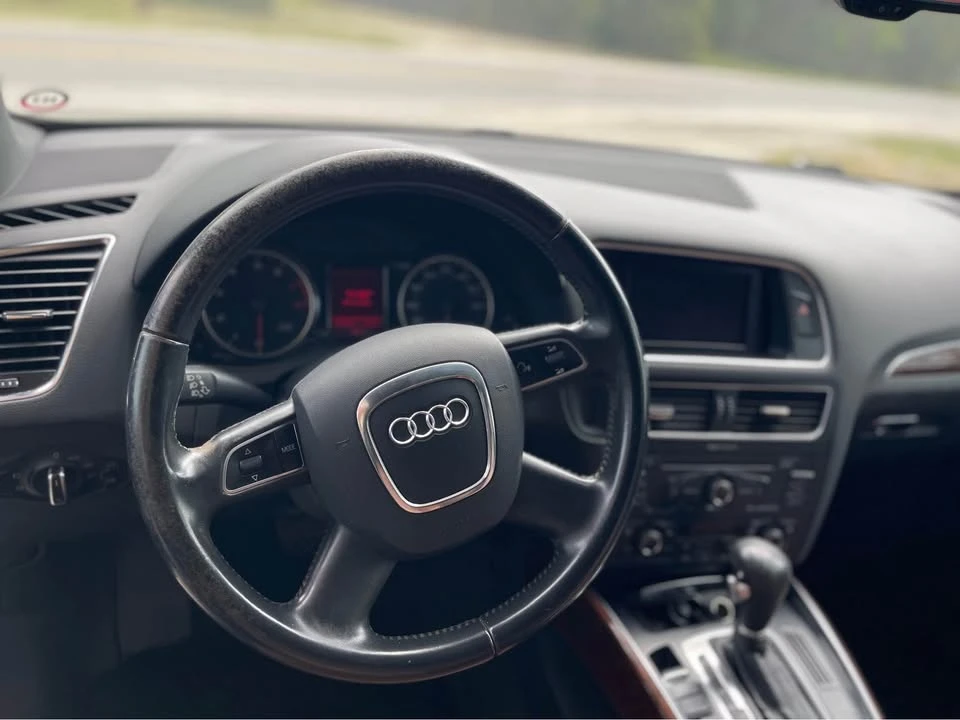 2010 Audi 8R Q5 - Image 9 of 11