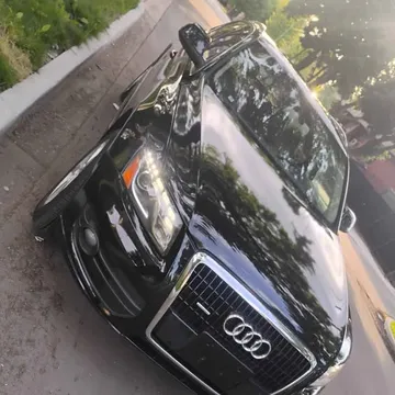 2010 Audi Q5 3.2 Quattro Premium Sport Utility 4D