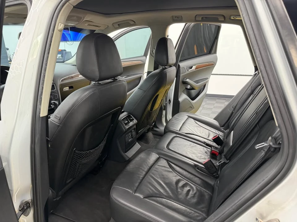 2010 Audi 8R Q5 - Image 11 of 12