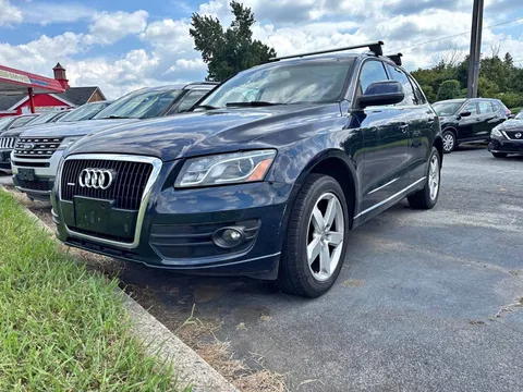 2010 Audi Q5 3.2 Quattro Premium Sport Utility 4D