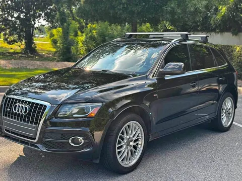 2010 Audi Q5 3.2 Quattro Premium Sport Utility 4D