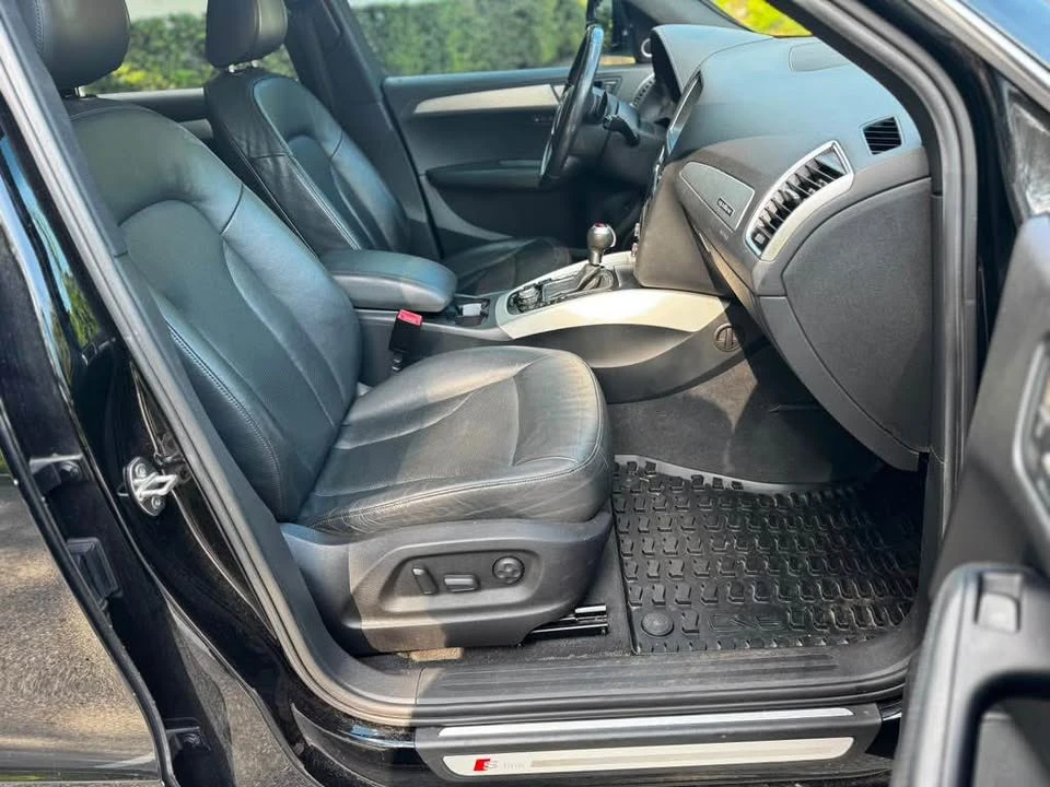 2010 Audi 8R Q5 - Image 12 of 17