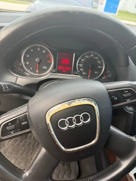 2010 Audi 8R Q5 - Image 7 of 18