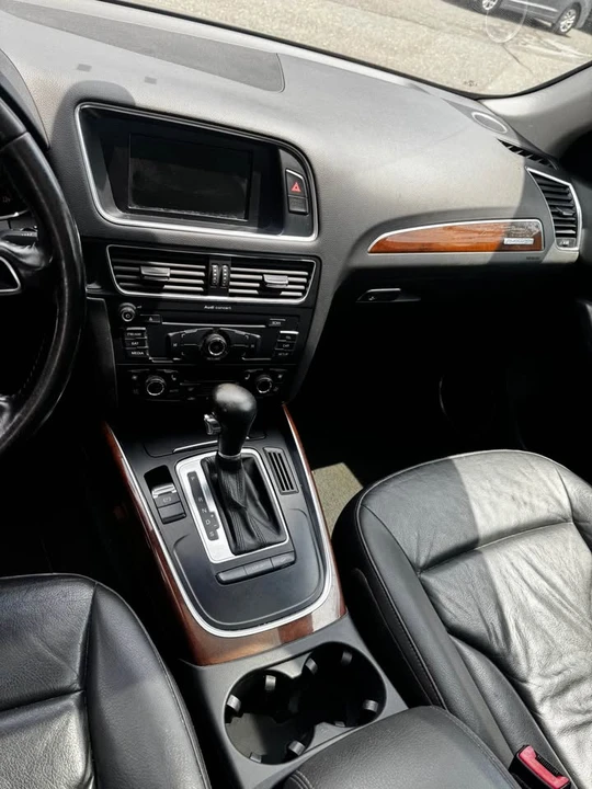 2010 Audi 8R Q5 - Image 15 of 17