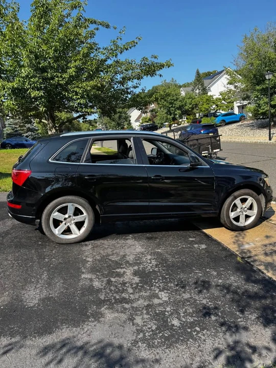 2010 Audi 8R Q5 - Image 4 of 17