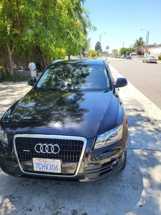 2010 Audi 8R Q5 - Image 2 of 14