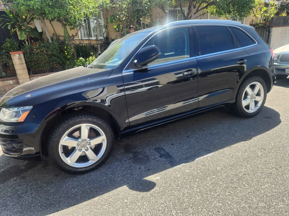 2010 Audi 8R Q5 - Image 6 of 10