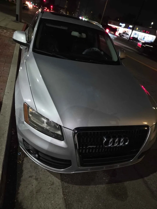 2010 Audi 8R Q5 - Image 2 of 4