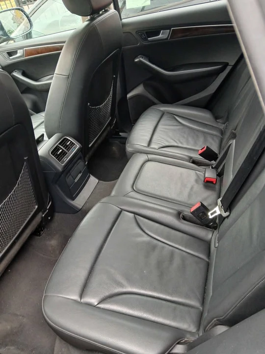 2010 Audi 8R Q5 - Image 10 of 10