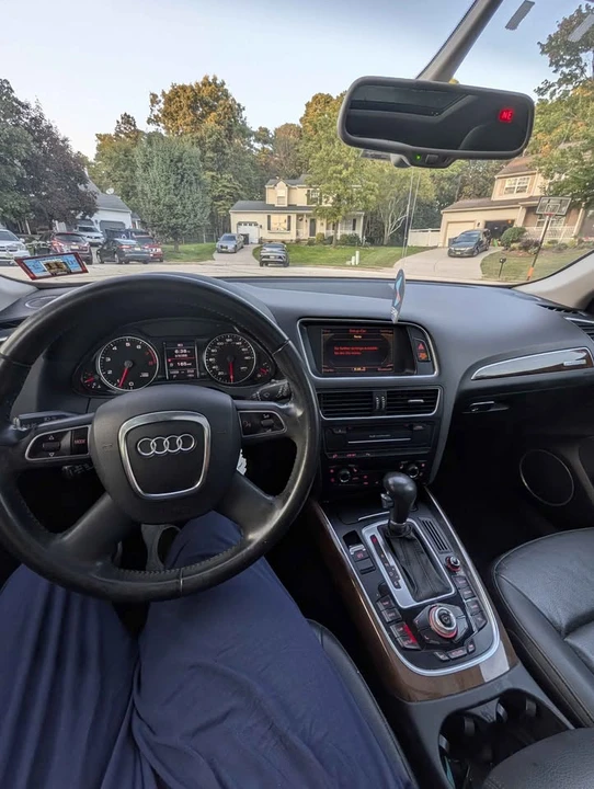 2010 Audi 8R Q5 - Image 9 of 9