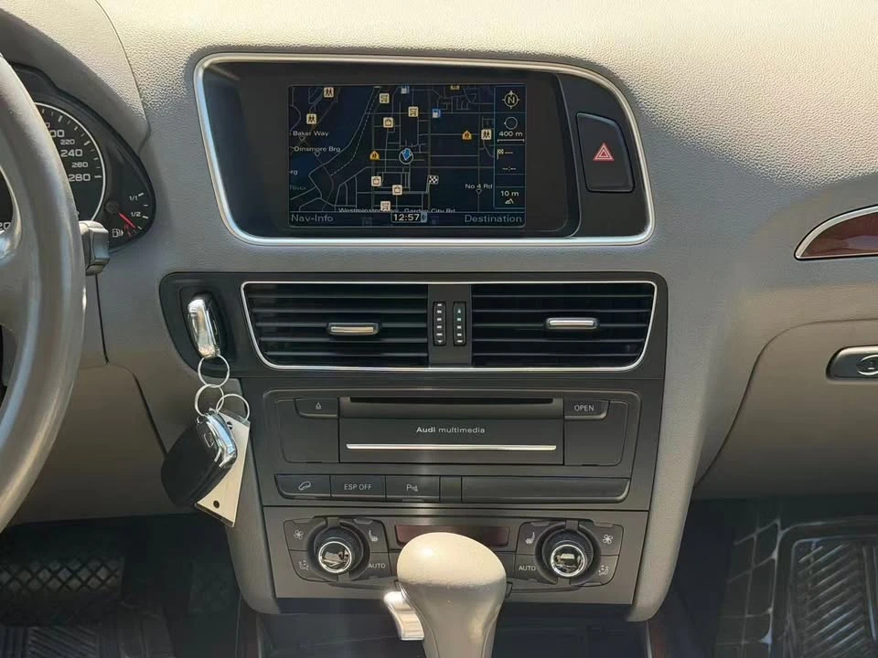 2010 Audi 8R Q5 - Image 12 of 16