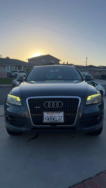 2010 Audi 8R Q5 - Image 2 of 23