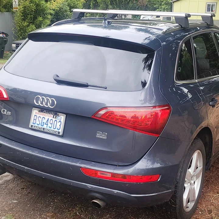 2010 Audi 8R Q5 - Image 4 of 6