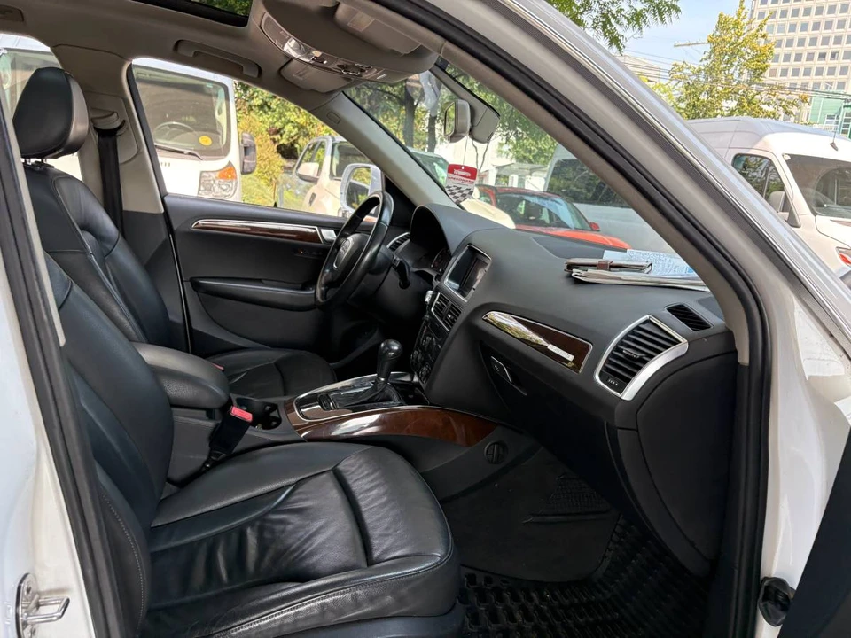 2010 Audi 8R Q5 - Image 16 of 16