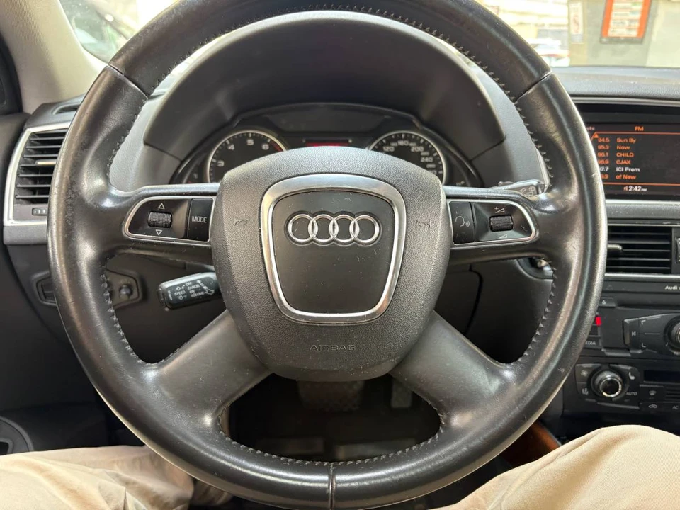 2010 Audi 8R Q5 - Image 11 of 16