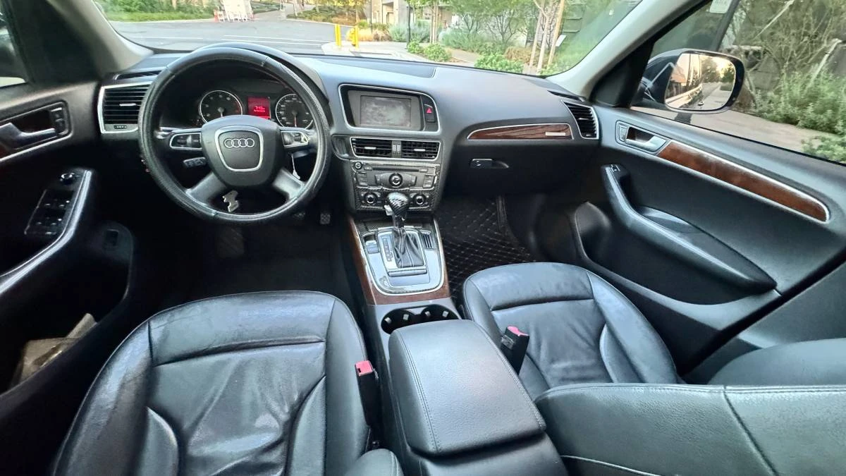 2010 Audi 8R Q5 - Image 10 of 12