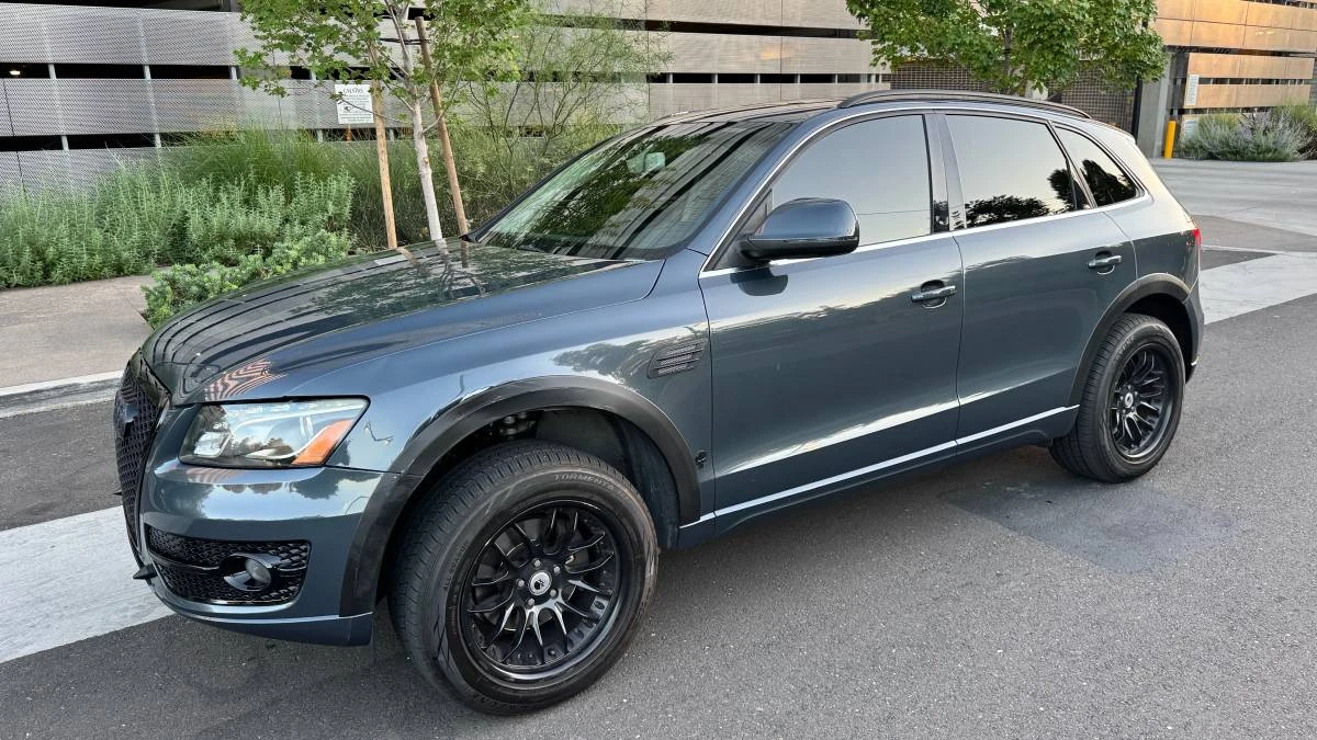 2010 Audi 8R Q5 - Image 2 of 12
