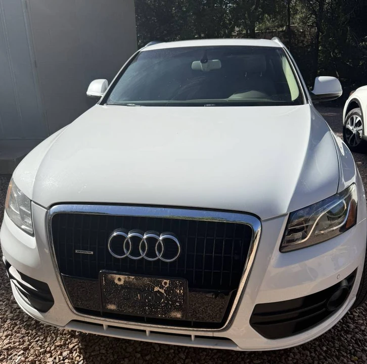 2010 Audi 8R Q5 - Image 2 of 11
