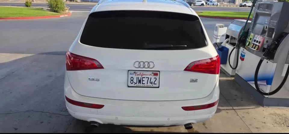 2010 Audi 8R Q5 - Image 3 of 4